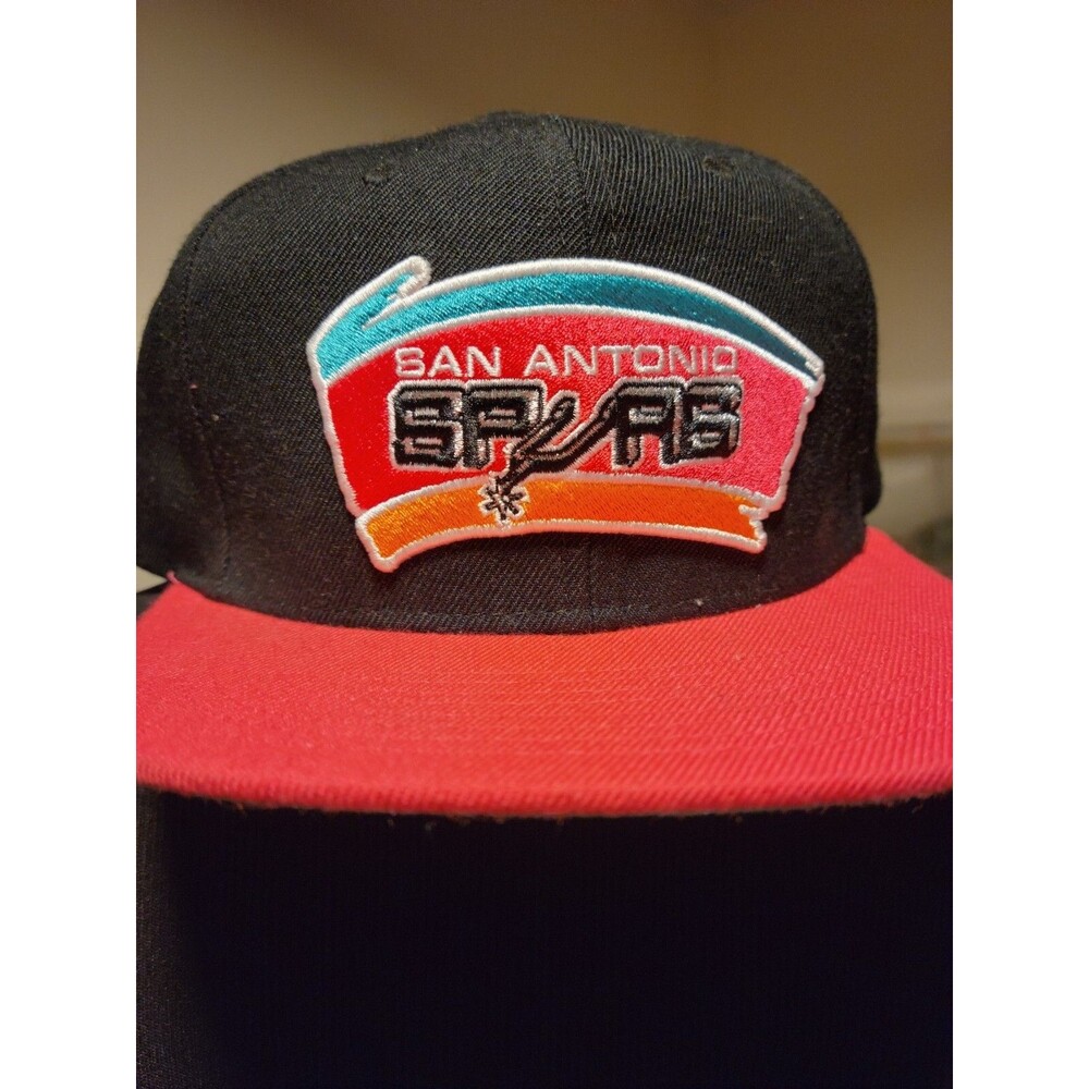 Mitchell & Ness NBA San Antonio Spurs HWC Team Snapback Hat, Cap, NWOT